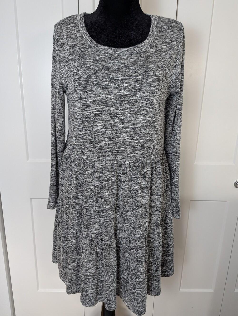 NWT Workshop Heathered Knit Long Sleeve Scoop Neck Fit & Flare Dress Sz L Gray